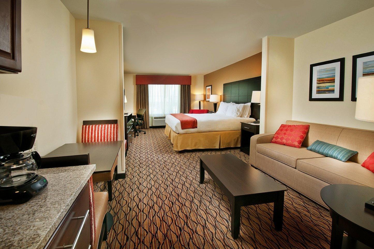 Holiday Inn Express Hotel And Suites Pearsall By Ihg Екстериор снимка